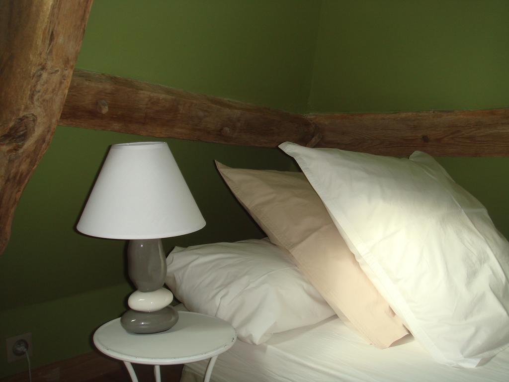 Manoir De La Guerie Bed & Breakfast Ablon Стая снимка
